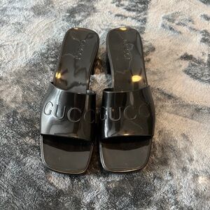 Gucci sandals